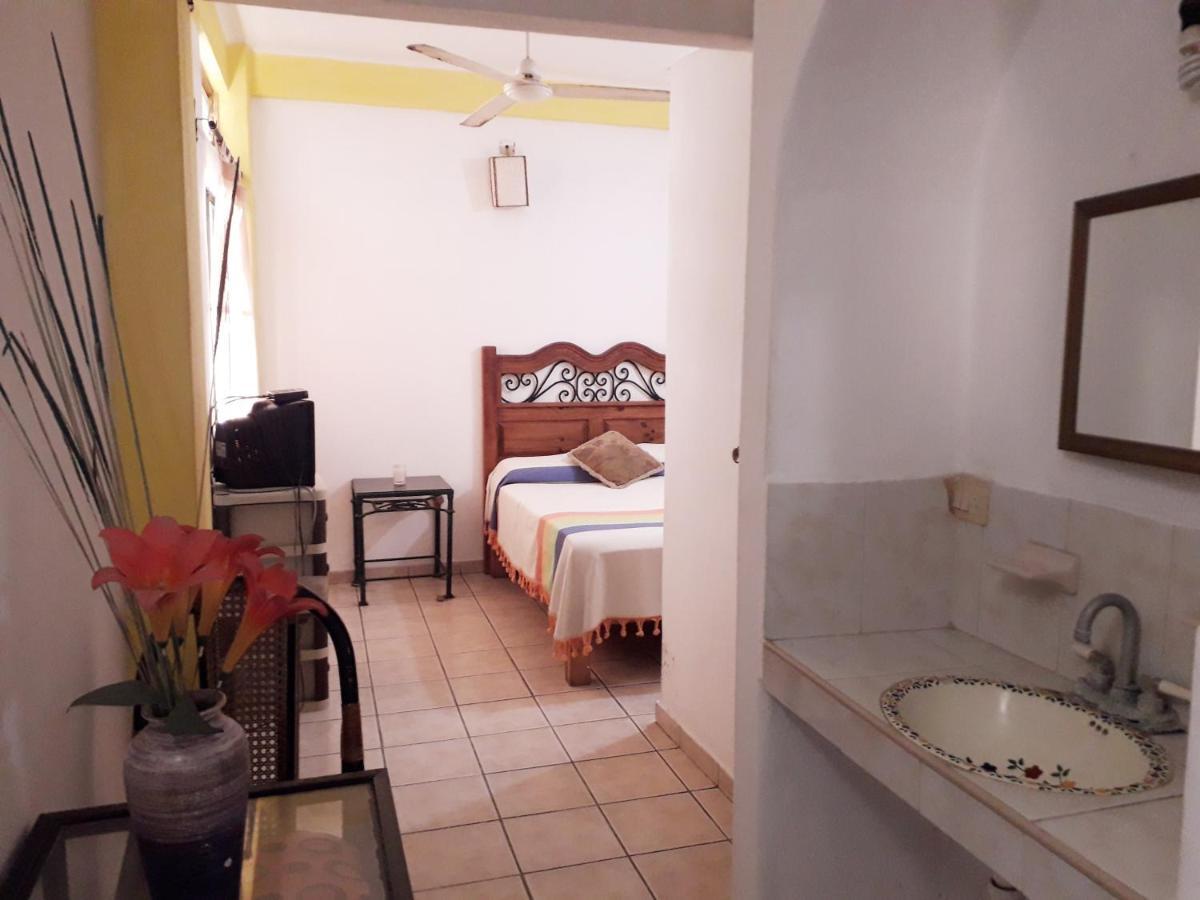 Hotel Casa Ana Ruth Bucerías Esterno foto